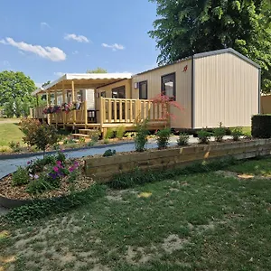 Les Rives Du Camping Bois Morin